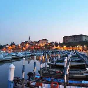 L'ermellino Ubriaco Casa Italia
